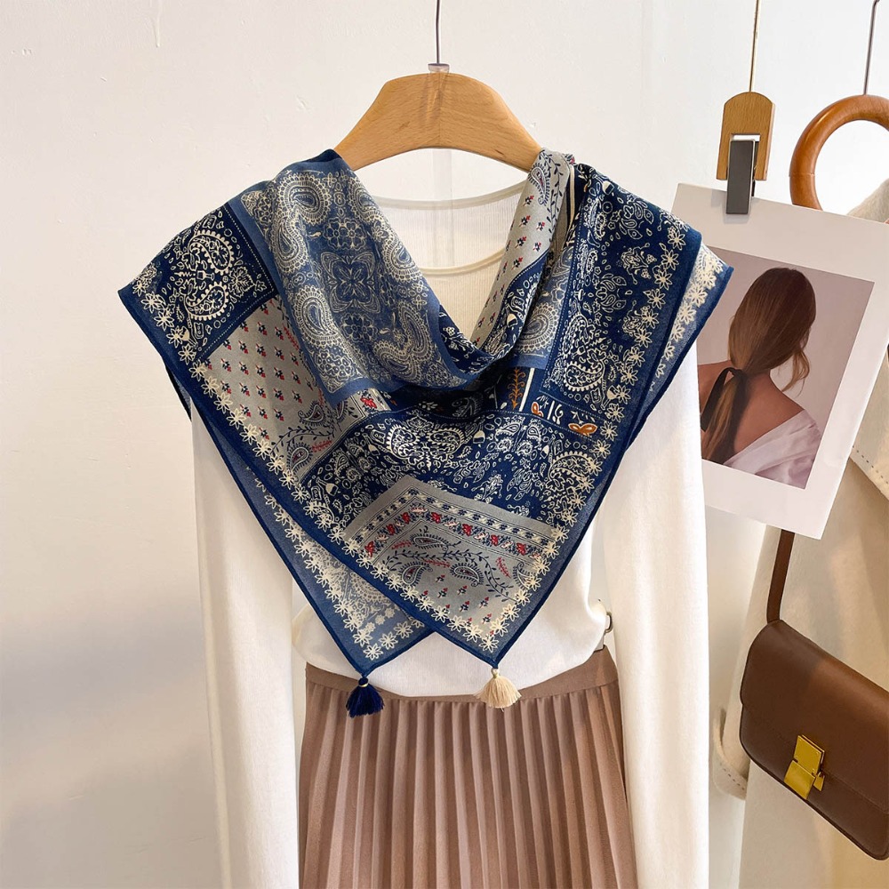 Szal z frędzlami damski kwadra – Ascot Neck Scarf recenzja i cena